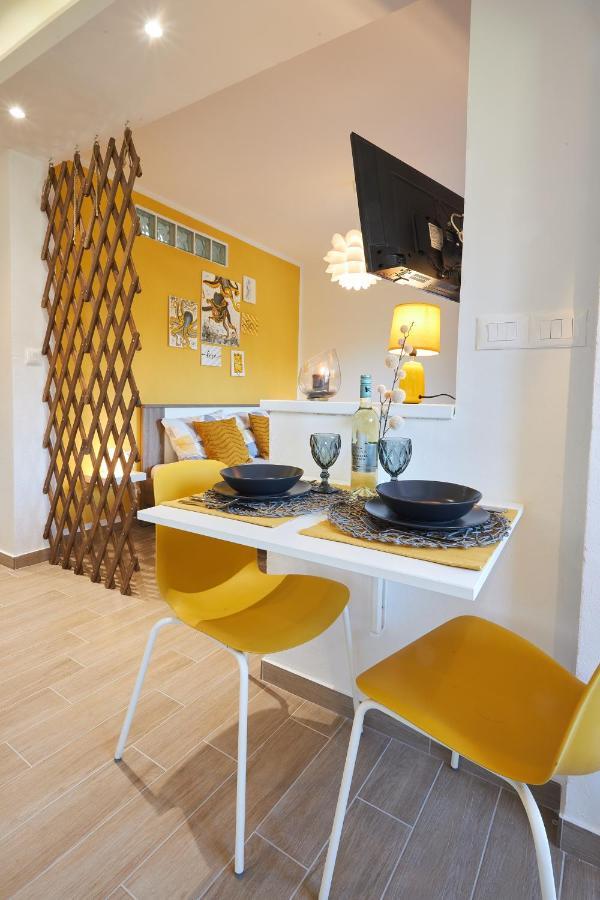 Apartment Yellow Poreč Dış mekan fotoğraf